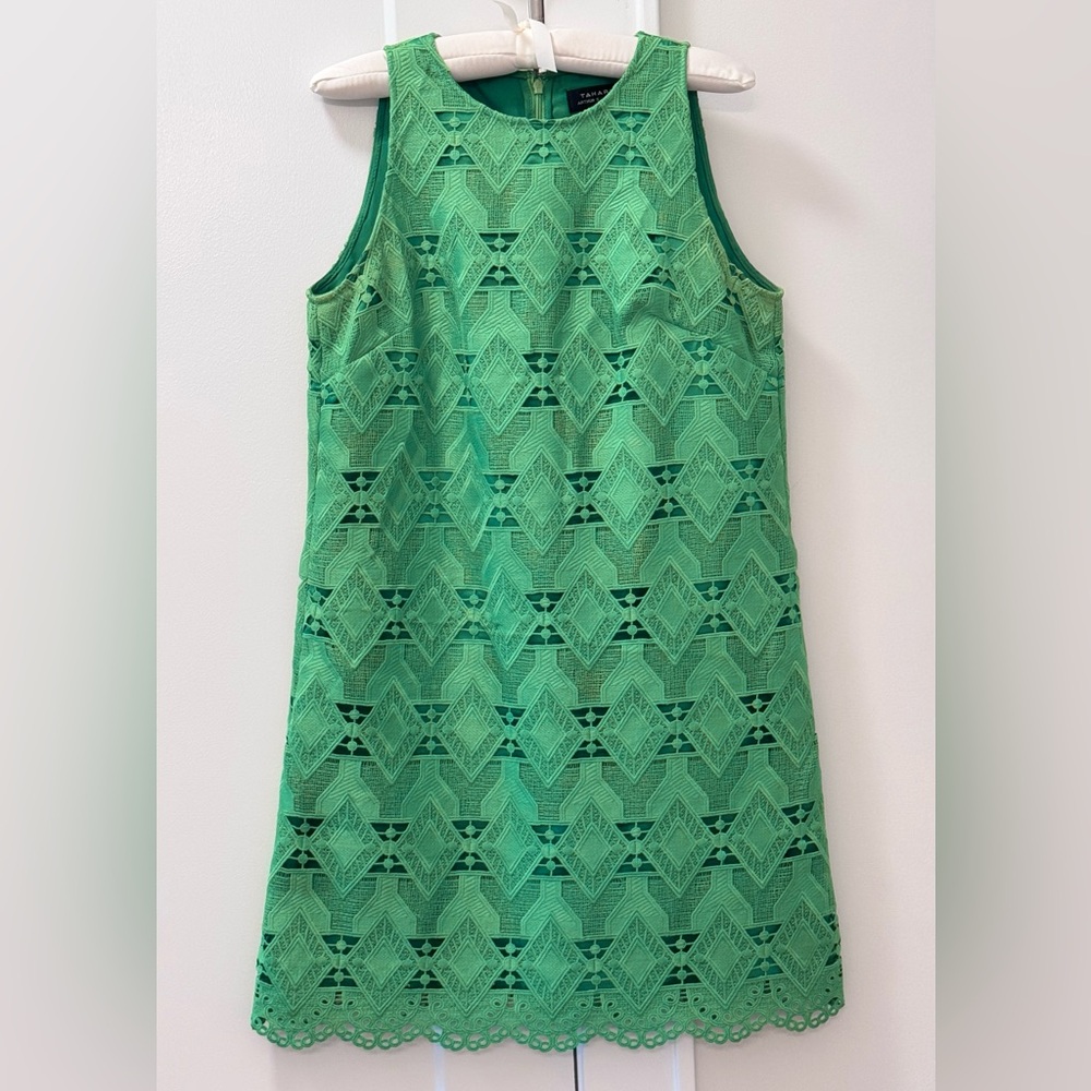Tahari ASL Green Lace Embroidered Sleeveless Dress Size 4
